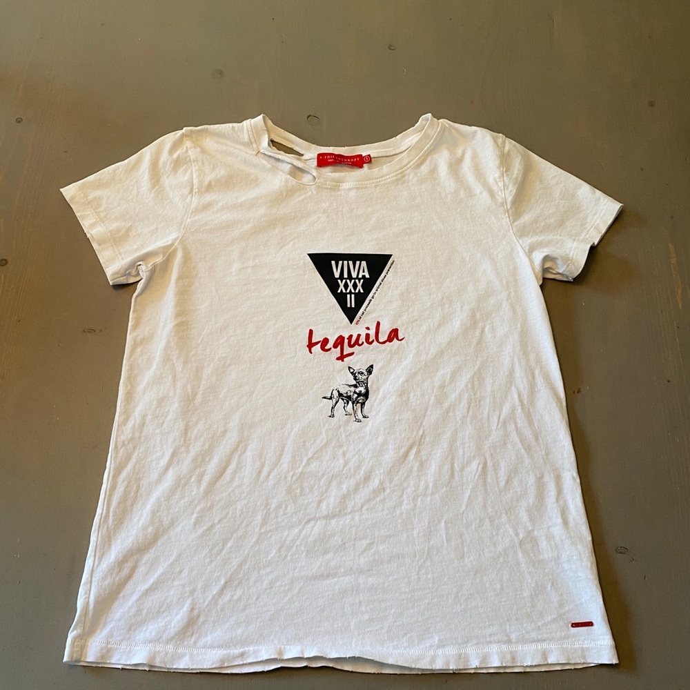 n:PHILANTHROPY White tee ✨
